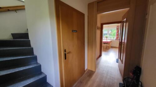 Eingangsbereich hinter der Haustür